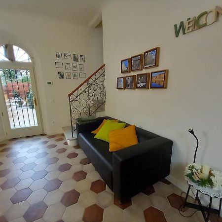 B&B Villino Luschi Pisa Centro Exterior photo